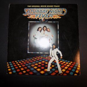 VINTAGE THE BEE GEES SATURDAY NIGHT FEVER 33LP SOUND TRACK IN NICE SHAPE